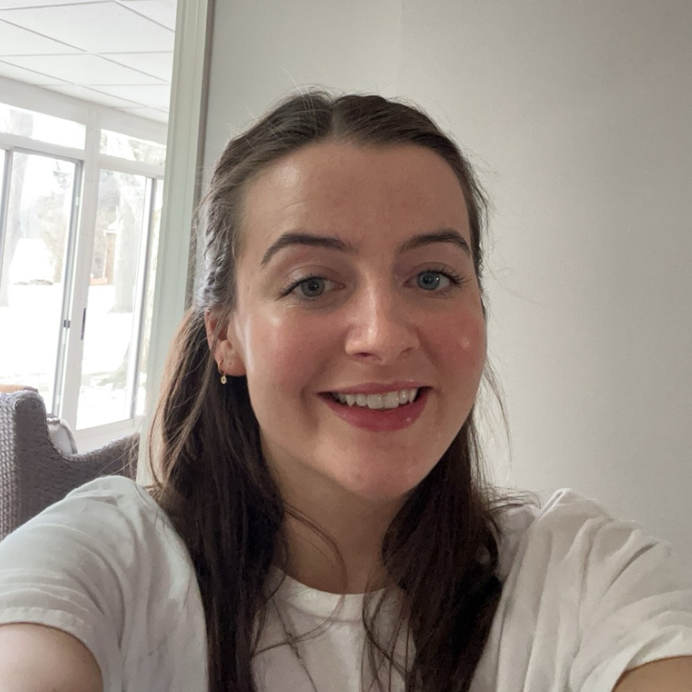 Meet your Posher, Lucy